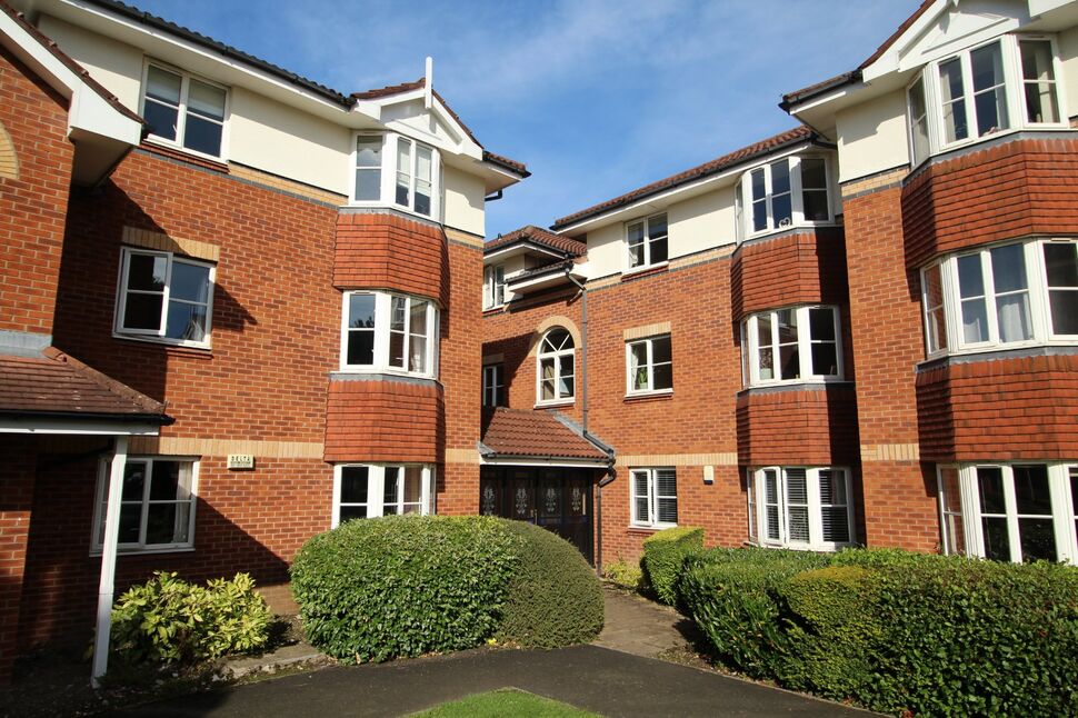 Main image of 2 bedroom  Flat for sale, Ringstead Drive, Wilmslow, Cheshire, SK9