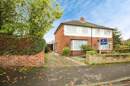 Wingfield Avenue, 2 bedroom Semi Detached House for sale, £355,000