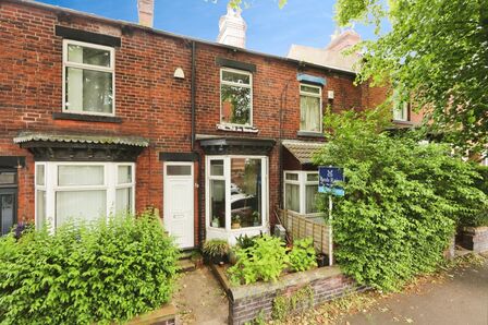 Meersbrook Park Road, 3 bedroom Mid Terrace House for sale, £250,000