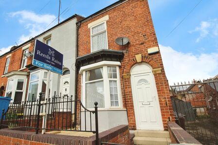 3 bedroom End Terrace House for sale