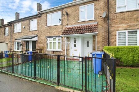 Orpen Drive, 3 bedroom Mid Terrace House for sale, £130,000