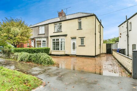 Robert Road, 3 bedroom Semi Detached House for sale, £310,000