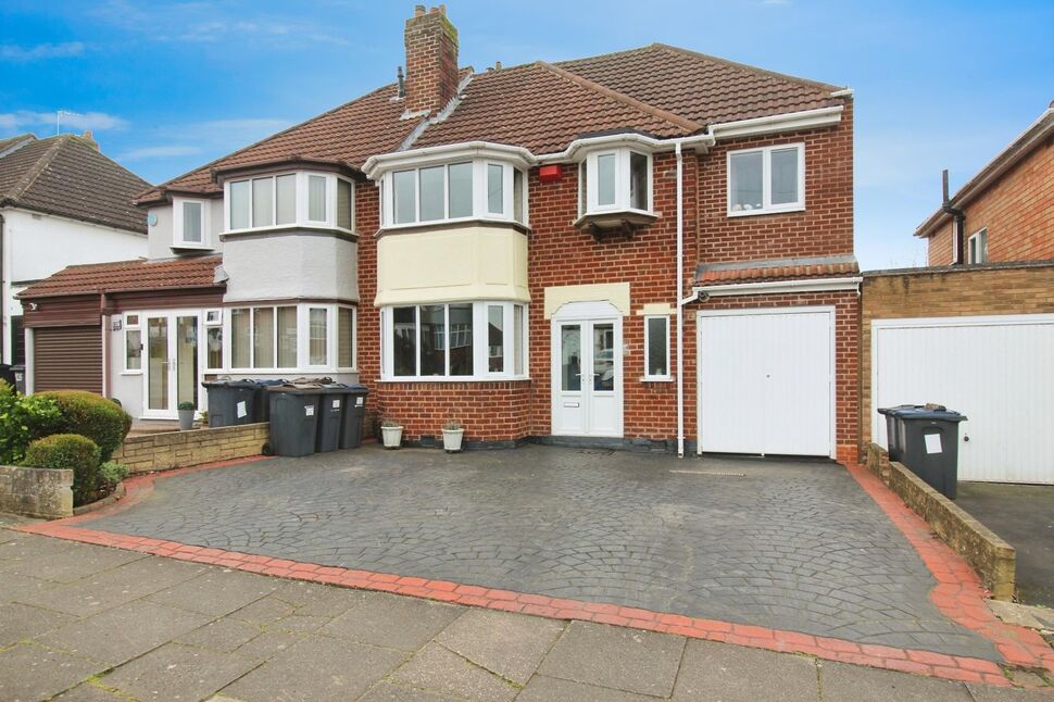 Main image of 4 bedroom Semi Detached House for sale, Manor House Lane, Birmingham, West Midlands, B26