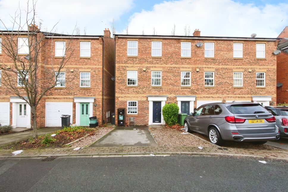 Main image of 6 bedroom End Terrace House for sale, Waterside Gardens, York, North Yorkshire, YO31