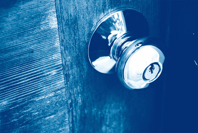 Door handle - blue wash