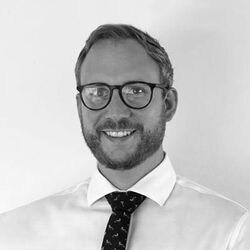 Chris Englefield  Senior Financial Consultant